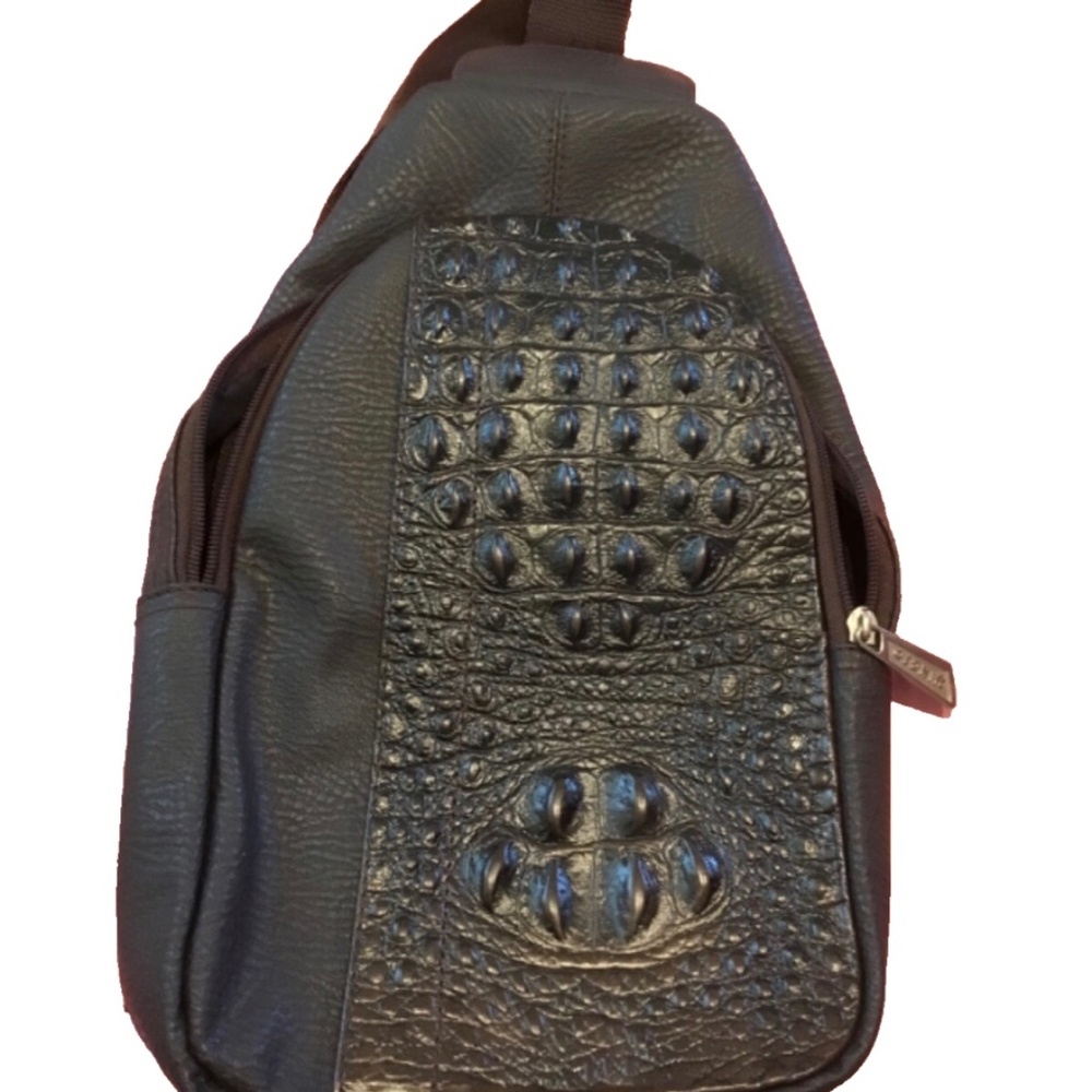 🐊 Genuine leather sling bag with crocodile print. Color brown, unisex 🐊